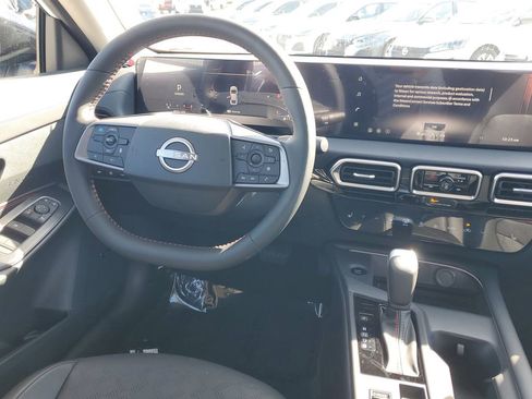 New 2026 Nissan Sentra SR w/ SR Premium Package image 8