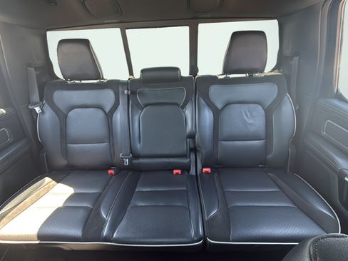 Used 2021 RAM 1500 Laramie AWD/4WD image 31