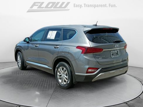 Used 2020 Hyundai Santa Fe SE FWD image 6