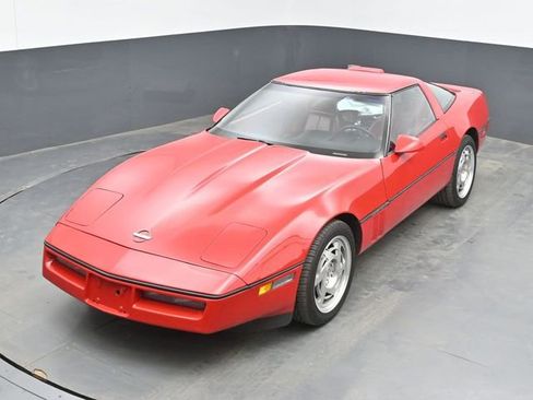 Used 1990 Chevrolet Corvette Coupe RWD image 15