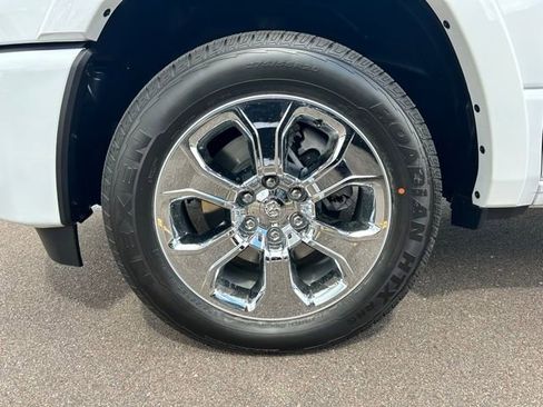 New 2026 RAM 1500 Big Horn AWD/4WD image 8