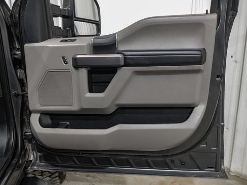 Used 2020 Ford F250 XLT AWD/4WD image 43
