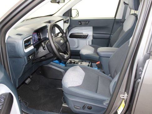 New 2025 Ford Maverick XLT w/ XLT Luxury Package image 21