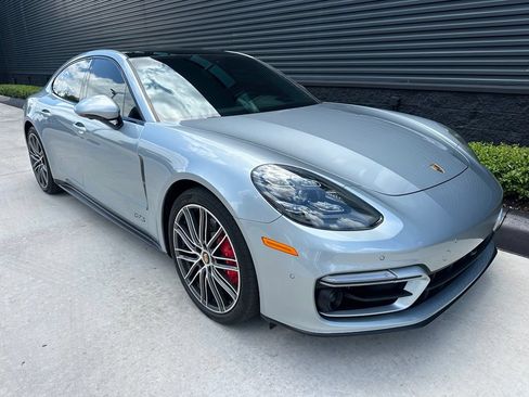 Certified 2022 Porsche Panamera GTS AWD/4WD image 12
