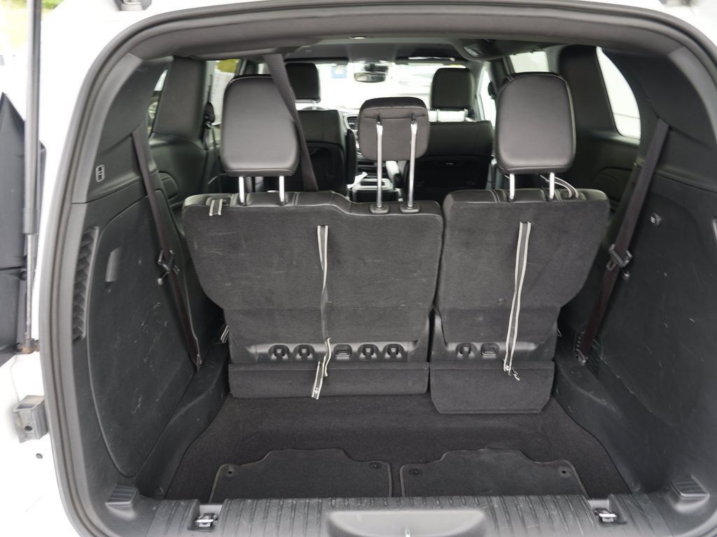 Used 2025 Chrysler Pacifica Select FWD image 26