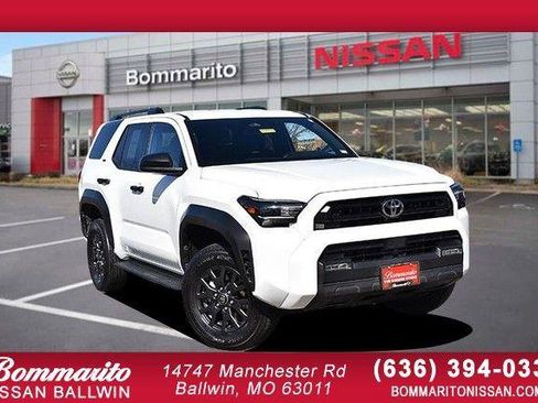 Used 2025 Toyota 4Runner SR5 image 1