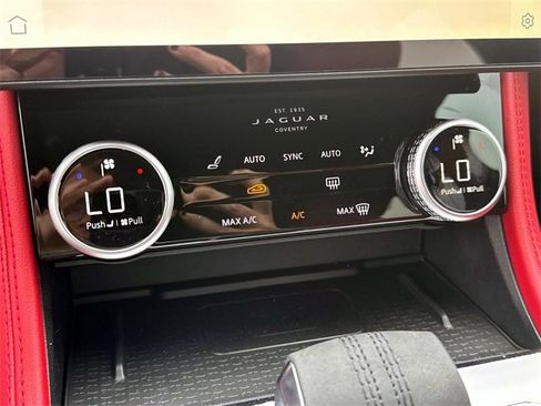 New 2026 Jaguar F-PACE R-Dynamic S image 21