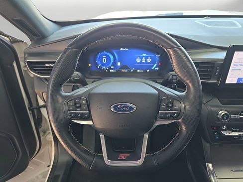 Used 2020 Ford Explorer ST AWD/4WD image 12