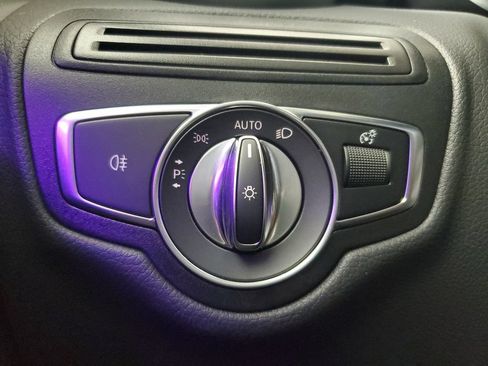 Used 2023 Mercedes-Benz GLC 300 4MATIC Coupe image 35