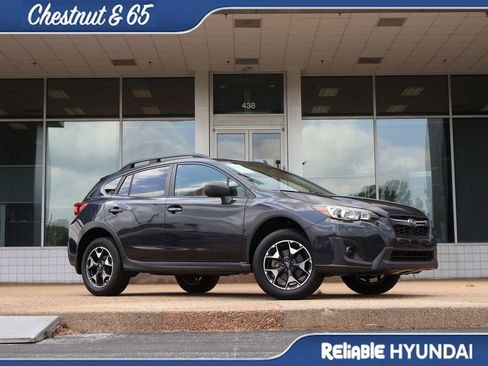 Used 2019 Subaru Crosstrek 2.0i w/ Eyesight System image 2