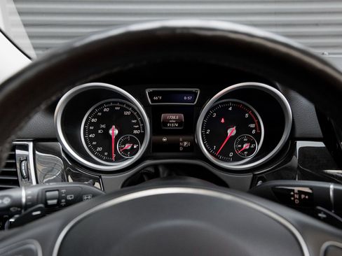 Used 2016 Mercedes-Benz GLE 300d 4MATIC image 17