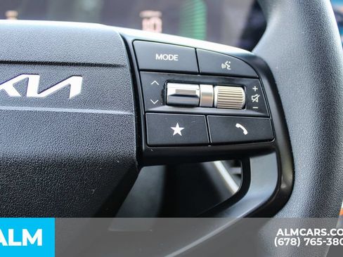Used 2025 Kia K4 FWD image 27
