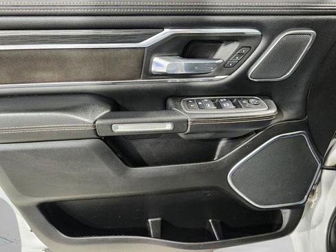 Used 2023 RAM 1500 Laramie AWD/4WD image 10