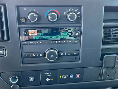 New 2024 Chevrolet Express 2500 Extended w/ Driver Convenience Package image 21