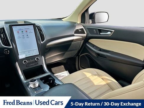 Certified 2022 Ford Edge SEL image 23