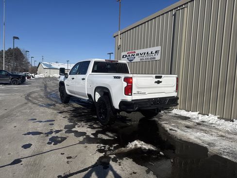 New 2026 Chevrolet Silverado 2500 LT w/ Trail Boss Package image 6