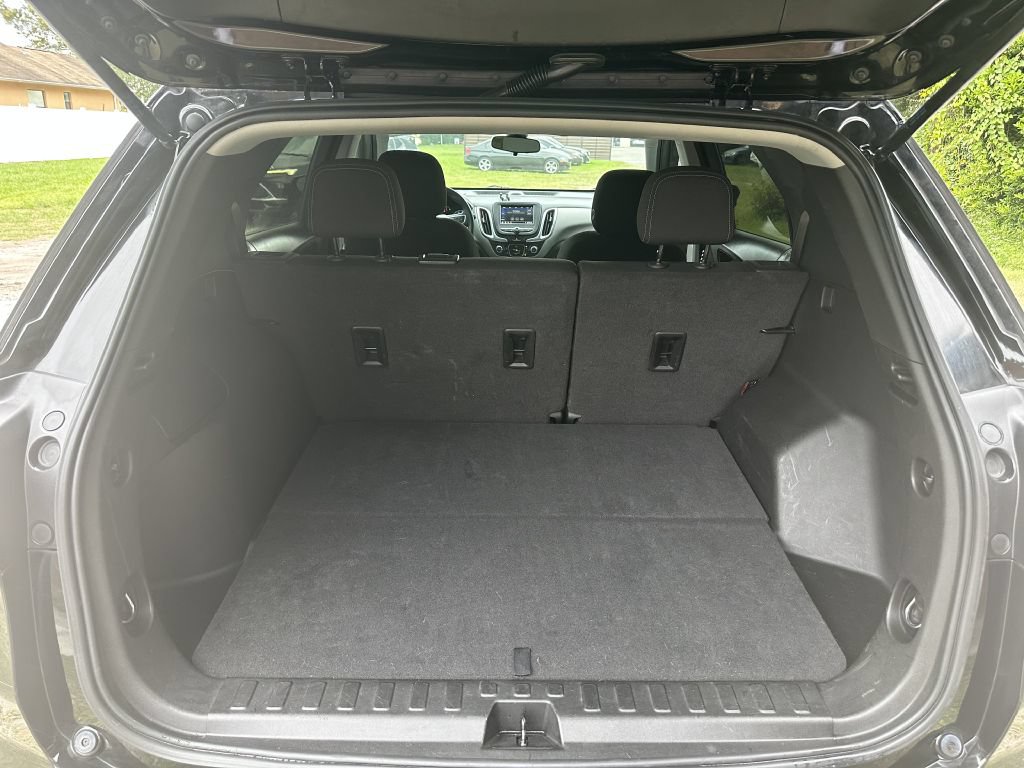 Used 2021 Chevrolet Equinox LS FWD image 14