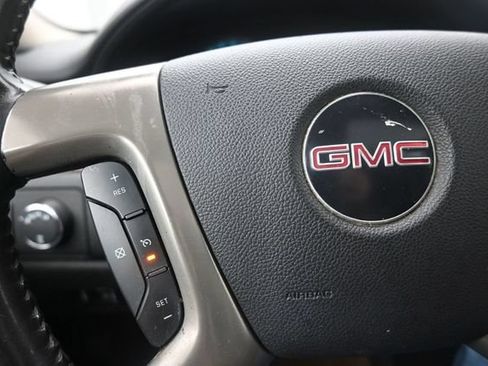 Used 2010 GMC Yukon XL SLT AWD/4WD image 28