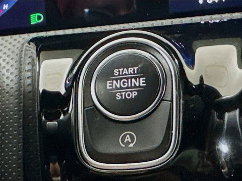 Used 2023 Mercedes-Benz CLA 250 image 18