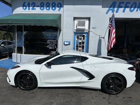 Used 2021 Chevrolet Corvette Stingray Coupe w/ 1LT RWD image 5