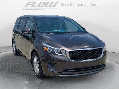 Used 2018 Kia Sedona LX w/ LX Essentials Premium Package