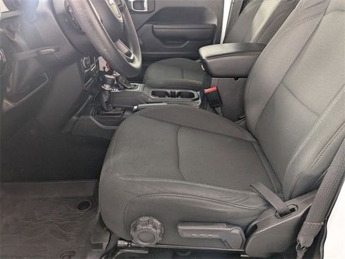 Used 2023 Jeep Wrangler Willys image 11