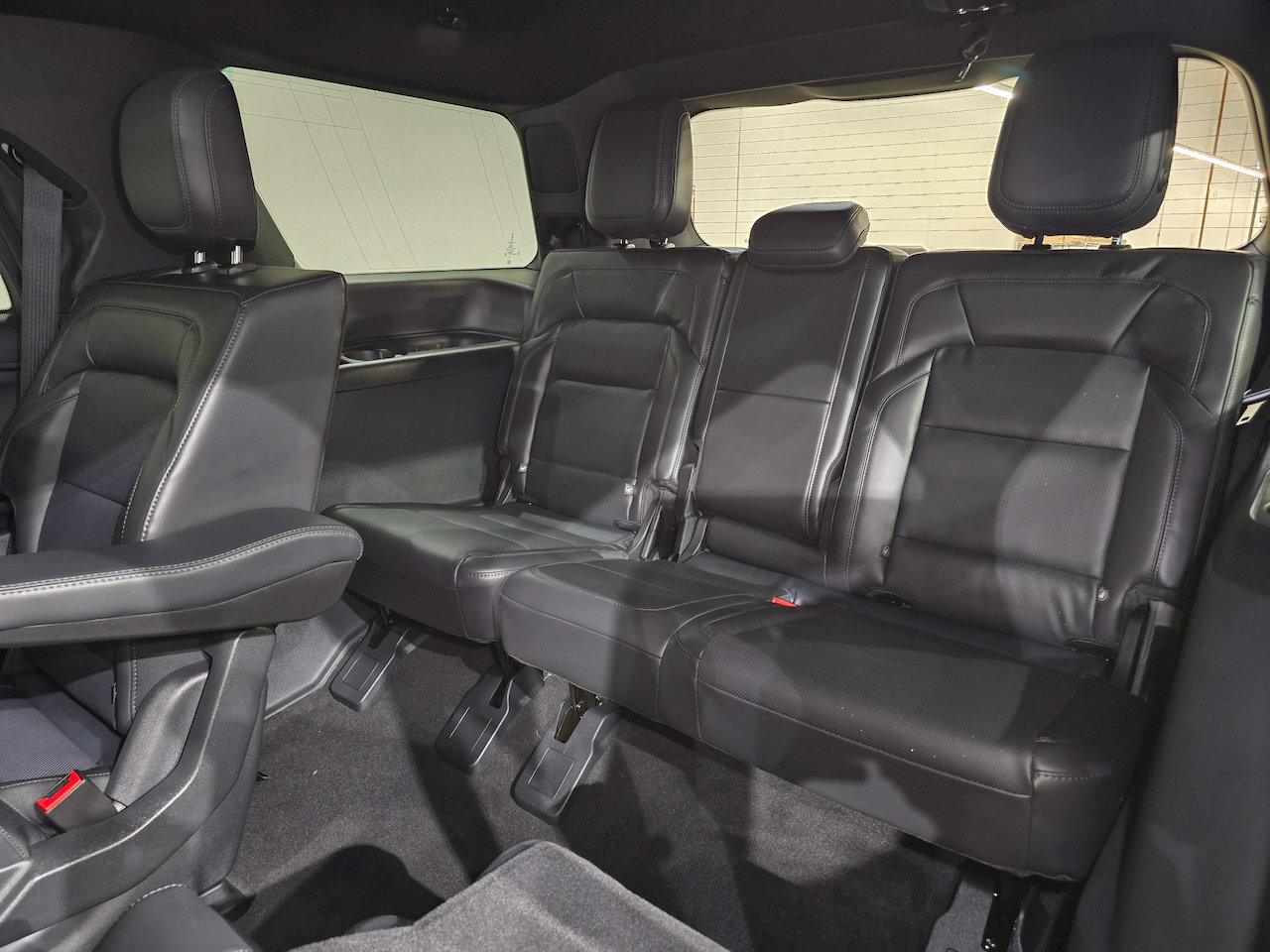 New 2025 Lincoln Navigator Reserve w/ Jet Appearance Package AWD/4WD image 46