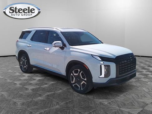 Certified 2025 Hyundai Palisade SEL image 7