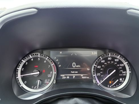 Certified 2022 Toyota Highlander XLE image 23