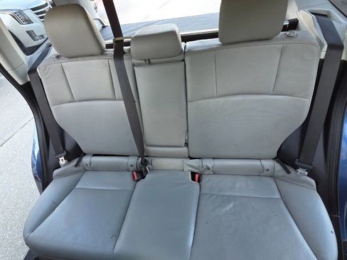 Used 2014 Subaru Forester 2.5i Limited AWD/4WD image 28