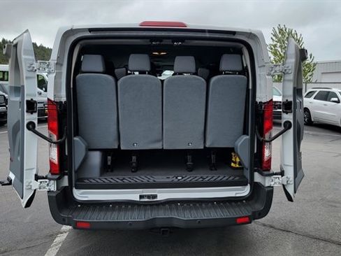 Used 2018 Ford Transit 350 XLT RWD image 9
