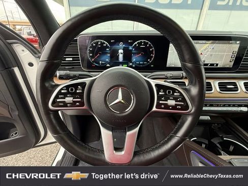 Used 2022 Mercedes-Benz GLS 450 4MATIC image 13