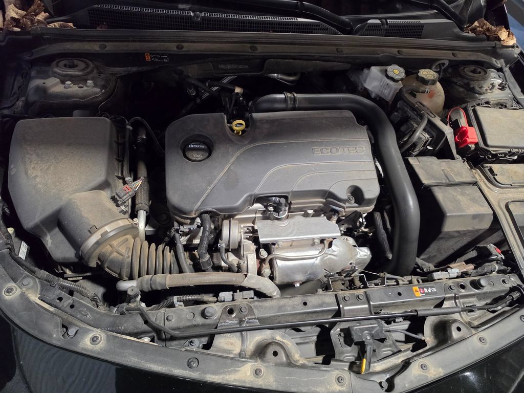 Used 2024 Chevrolet Malibu LT FWD image 9