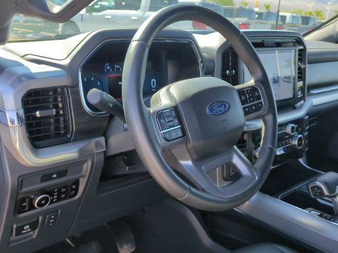 Used 2025 Ford F150 Lariat AWD/4WD image 13