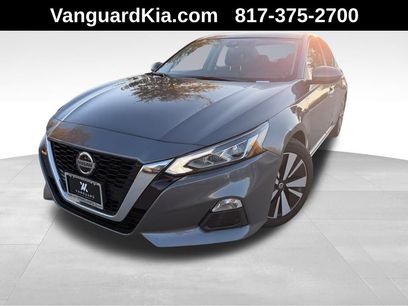 Used 2021 Nissan Altima 2.5 SV