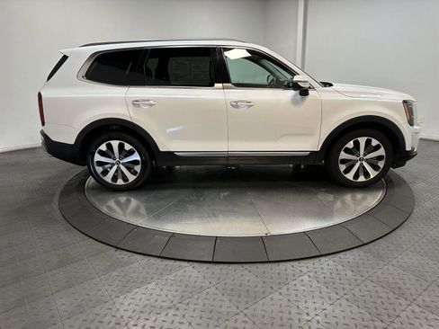 Used 2020 Kia Telluride S image 15