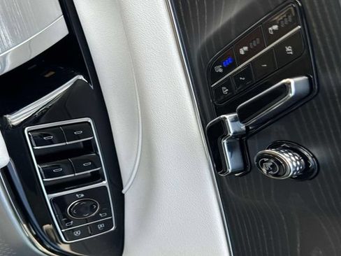 Certified 2024 Cadillac Lyriq Sport AWD/4WD image 30