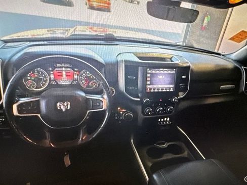 Used 2019 RAM 1500 Big Horn AWD/4WD image 8