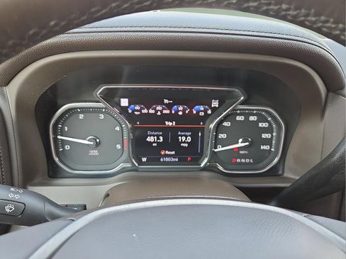 Used 2022 GMC Sierra 2500 Denali w/ Denali Ultimate Package AWD/4WD image 5