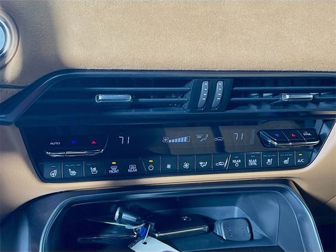 Used 2025 MAZDA CX-90 3.3 Turbo S w/ Premium Plus image 14