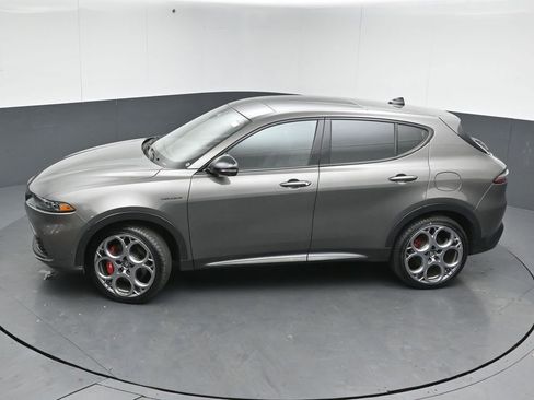 Used 2024 Alfa Romeo Tonale Veloce image 49