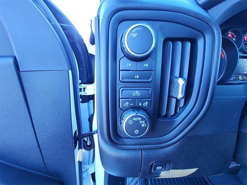 New 2026 Chevrolet Silverado 2500 Custom w/ Custom Convenience Package image 20