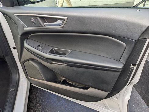 Used 2024 Ford Edge SEL AWD/4WD image 19