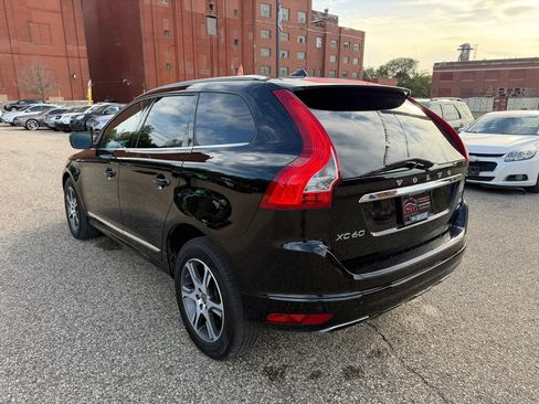 Used 2015 Volvo XC60 T6 AWD/4WD image 4
