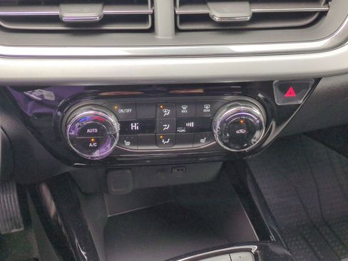 New 2026 Chevrolet Trax LT w/ Driver Confidence Package image 29