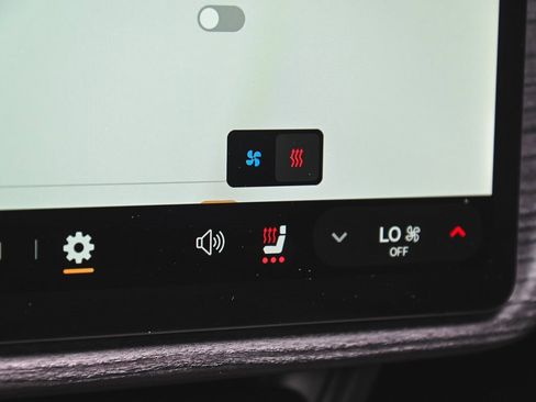 Used 2022 Rivian R1S Launch Edition image 22