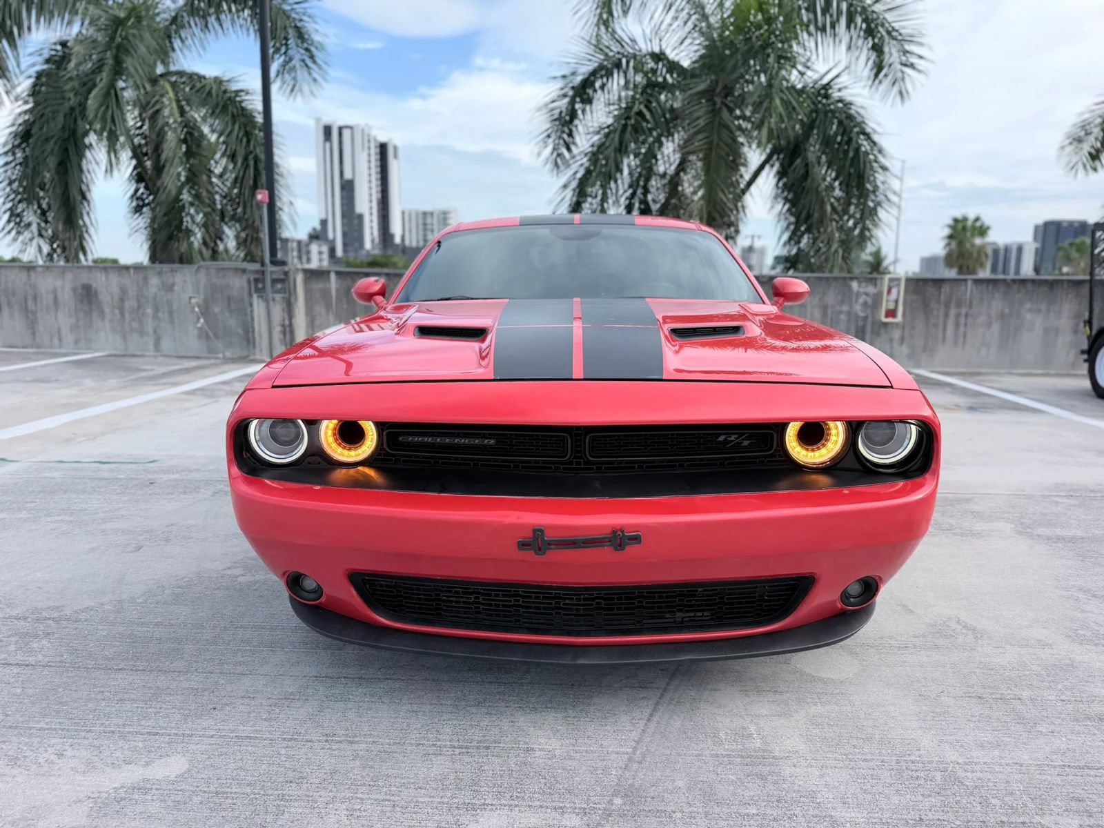 Used 2018 Dodge Challenger R/T w/ Driver Convenience Group RWD image 5