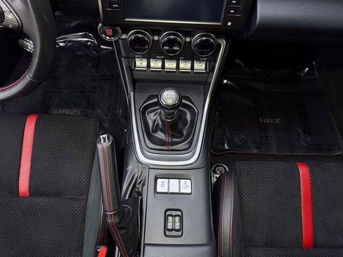 Used 2024 Subaru BRZ Limited RWD image 19
