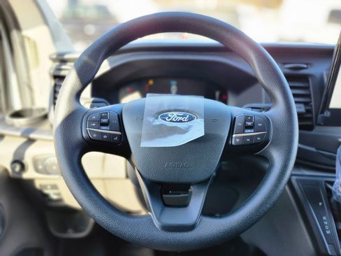 New 2026 Ford Transit 250 Low Roof AWD image 19