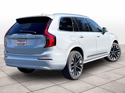 New 2027 Volvo XC90 B6 Plus AWD/4WD image 4